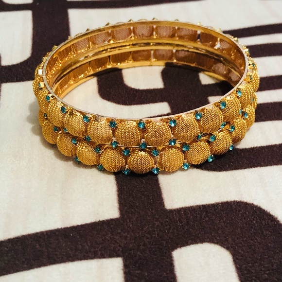 Bangles - Picture 2 of 5